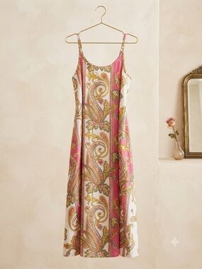 *Handmade* Sleeveless Pink Paisley Maxi Dress